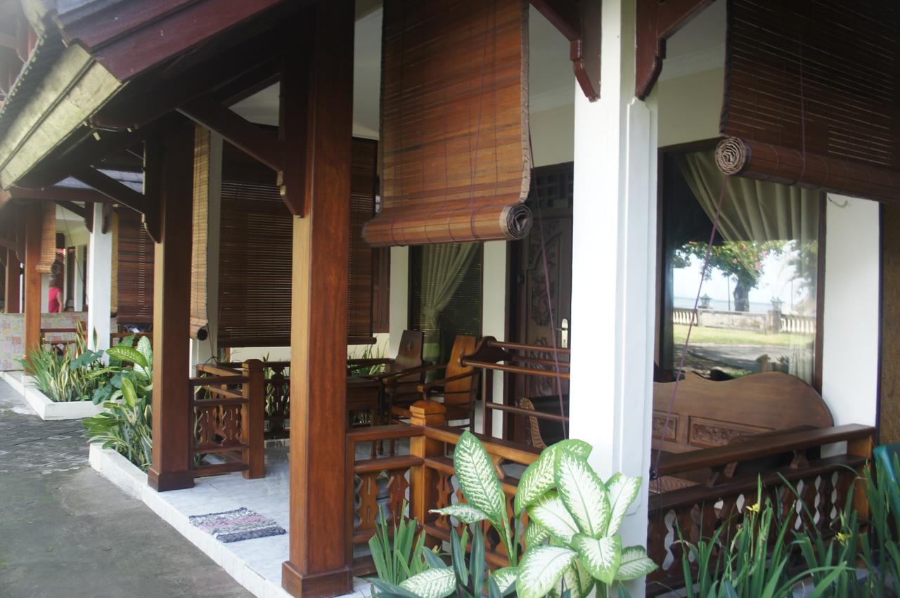 Batu Bolong Cottages Mangsit Buitenkant foto