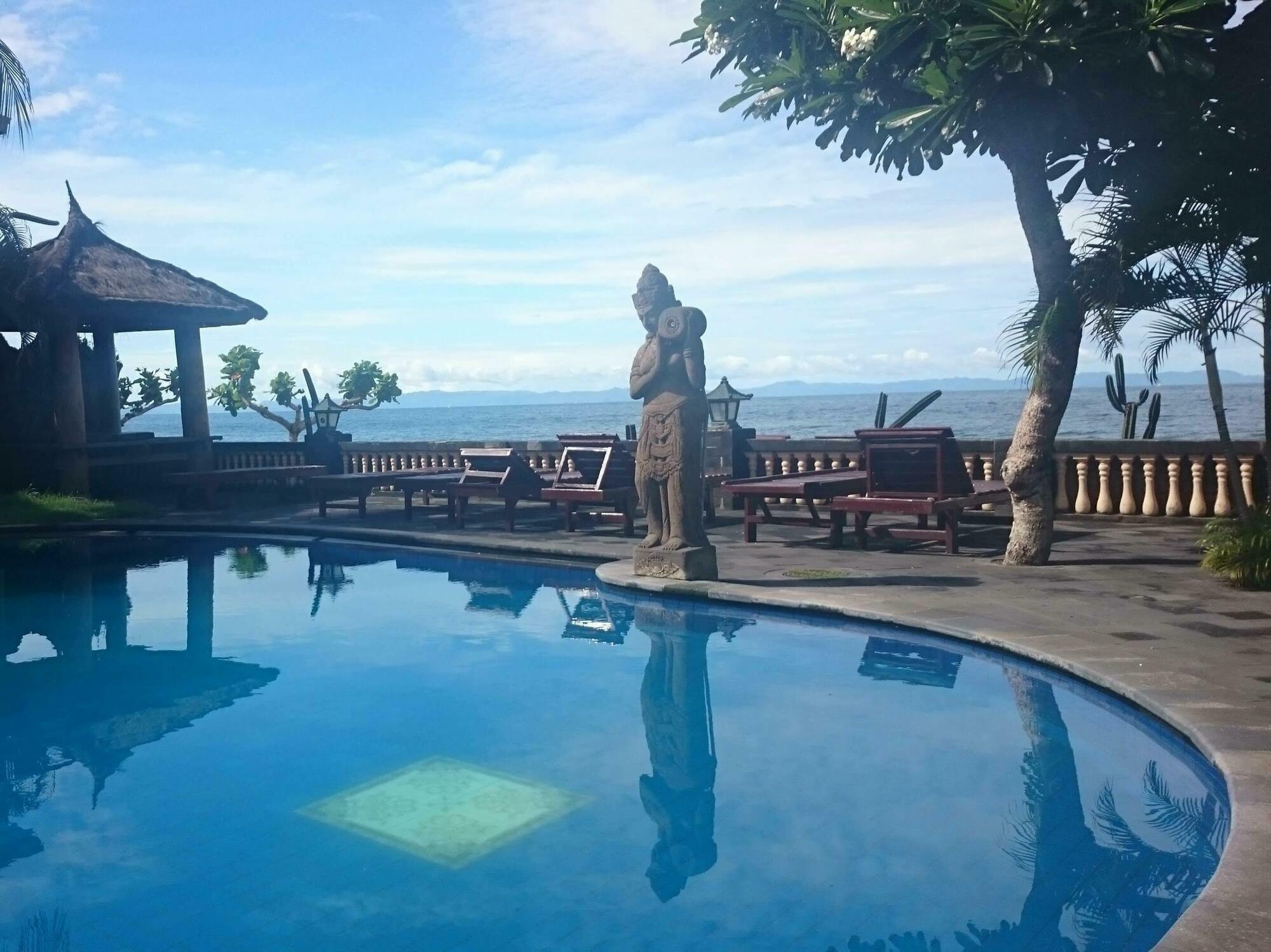 Batu Bolong Cottages Mangsit Buitenkant foto