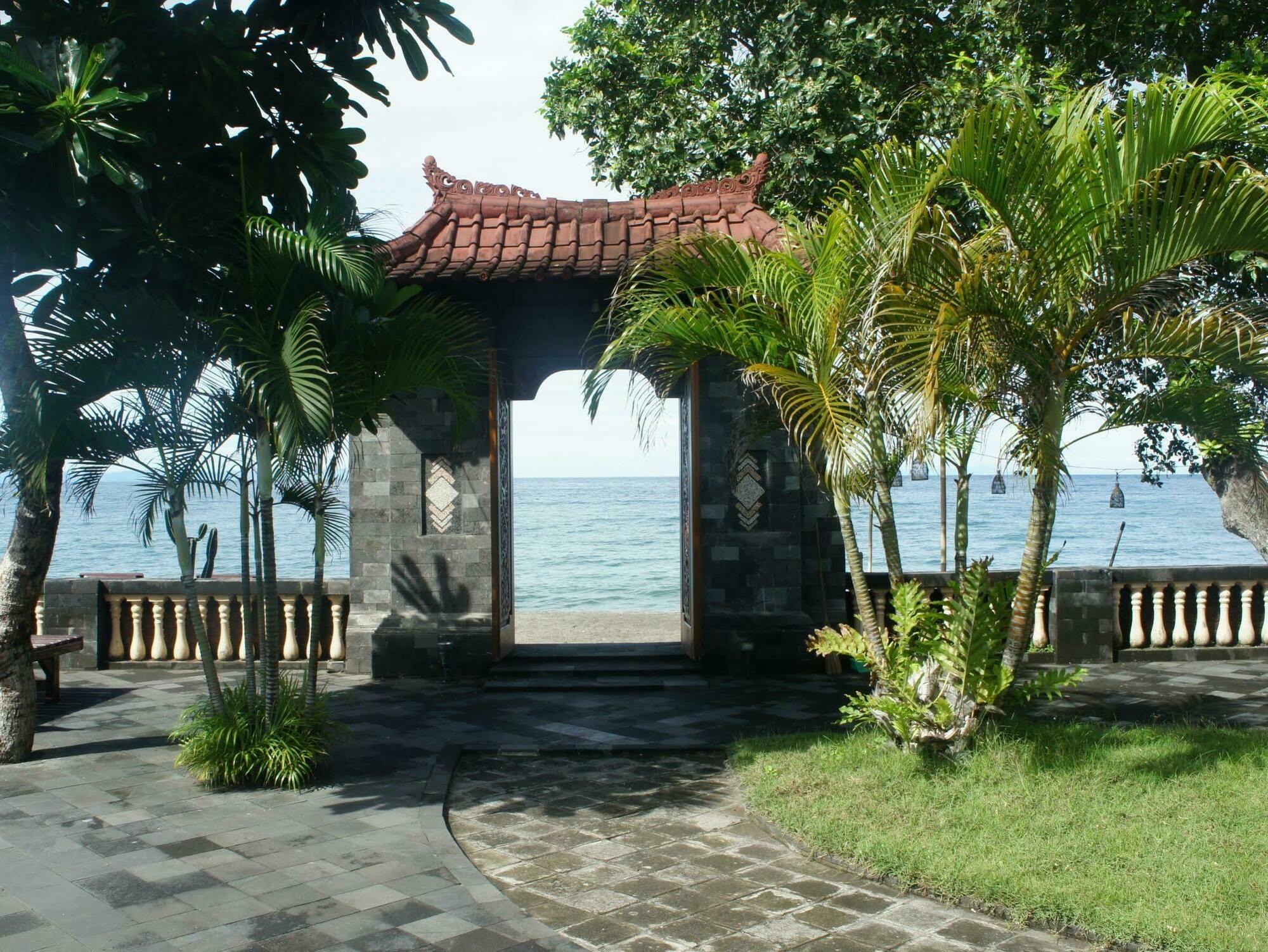 Batu Bolong Cottages Mangsit Buitenkant foto